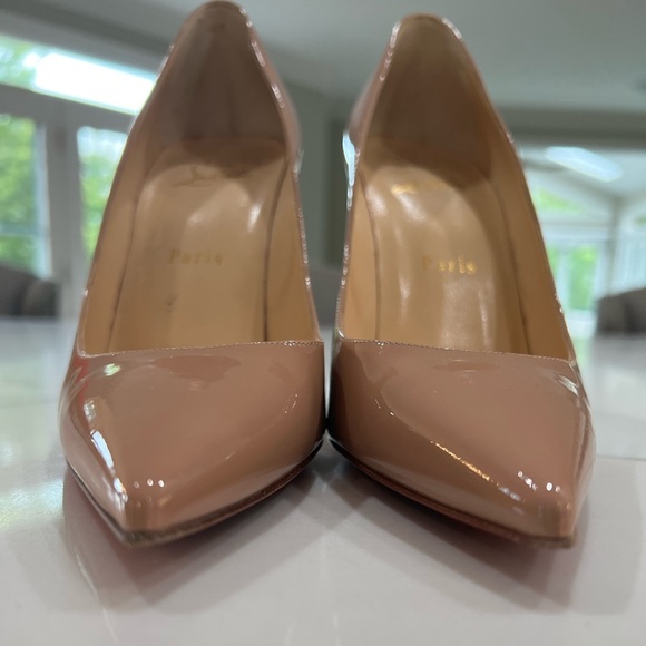 Christian Louboutin Decollete 554 100 Patent Leather Nude Pumps Size 39 EU - Picture 11 of 16